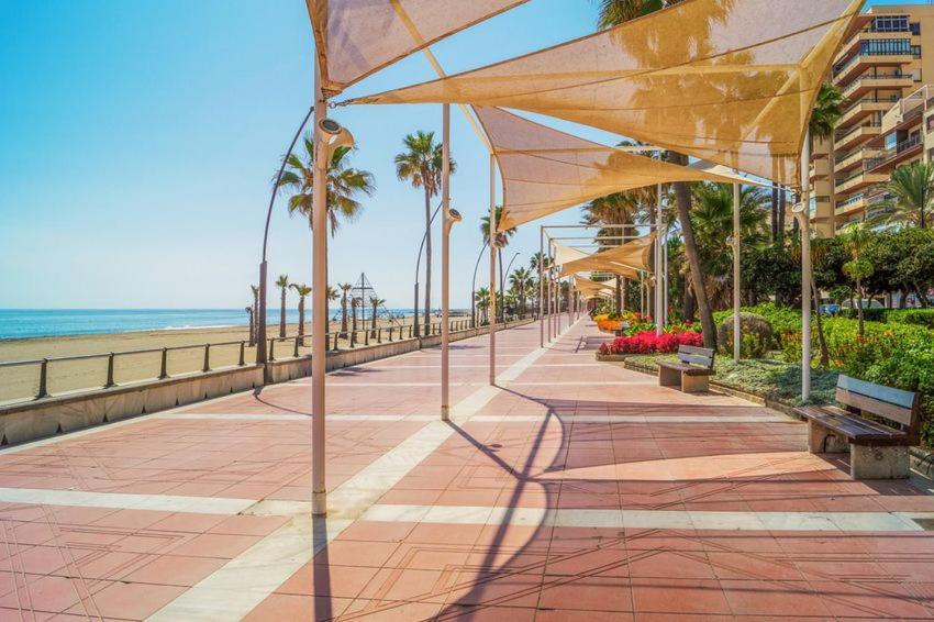Apartamento Sea Breeze Estepona Exterior foto