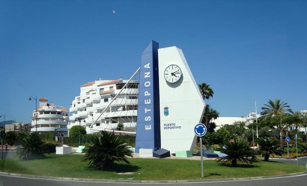 Apartamento Sea Breeze Estepona Exterior foto